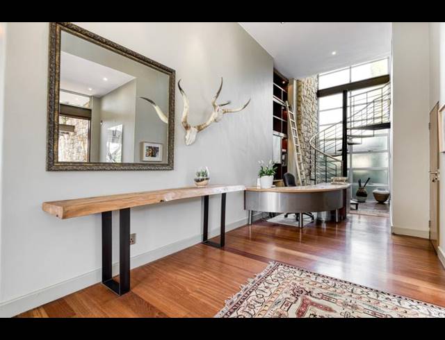 4 BEDROOM HOUSE FOR SALE IN FOURWAYS GARDENS